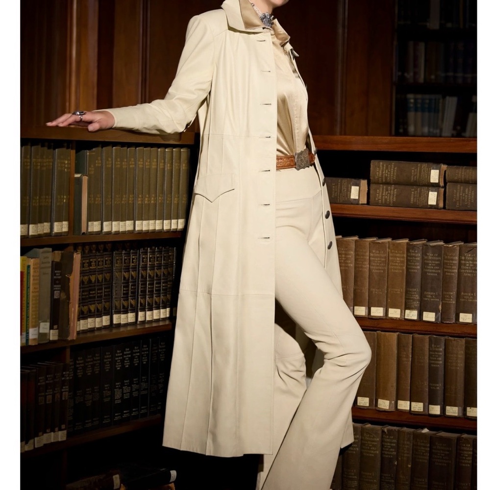 Double D Ranch buttery soft leather Bandit Trench Coat in Bone RTL $1295 L NWT - Picture 5 of 11